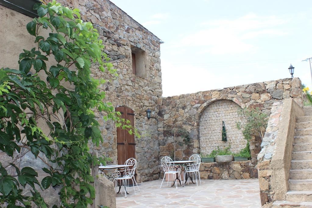 B&B Pietra-Monetta Pietra Moneta Exterior photo